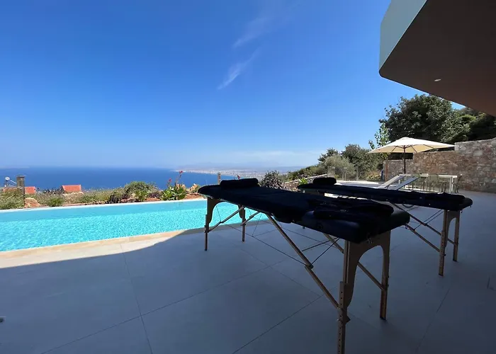 Plethora Luxury Suites